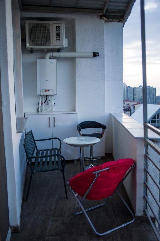 Apartment On Takaishvili Batumi Exteriör bild